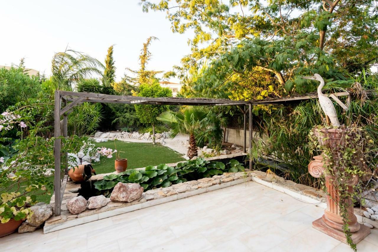 Nicole'S Garden Villa Καλλιθέα Εξωτερικό φωτογραφία