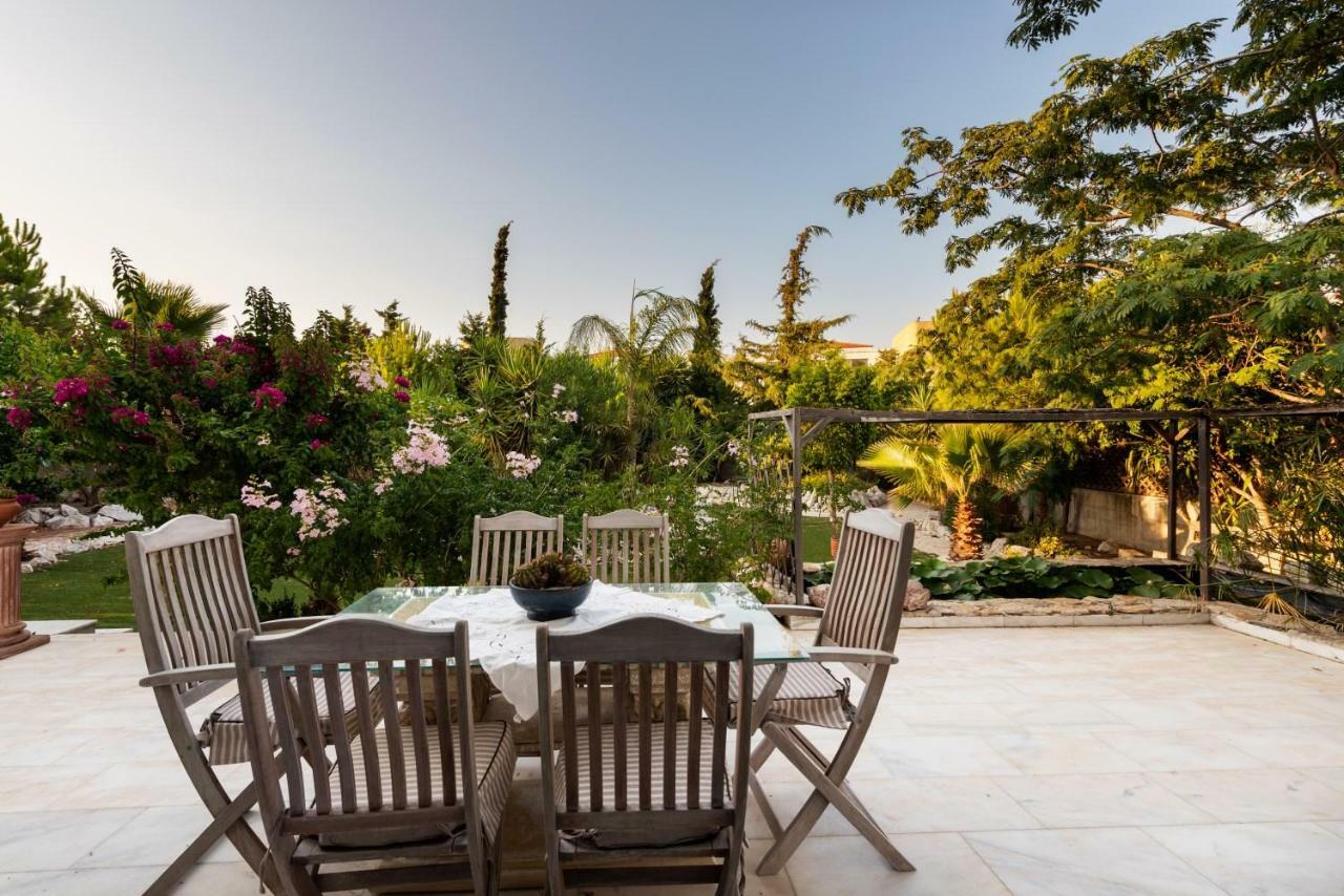 Nicole'S Garden Villa Καλλιθέα Εξωτερικό φωτογραφία